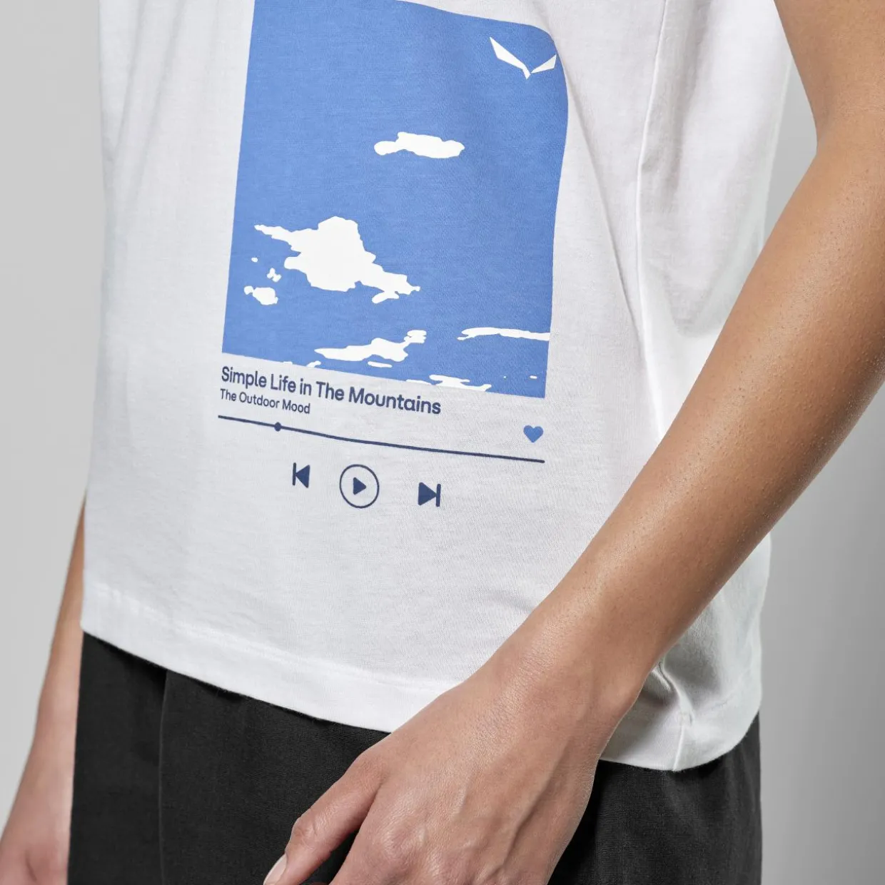 Eagle Cover T-Shirt Women